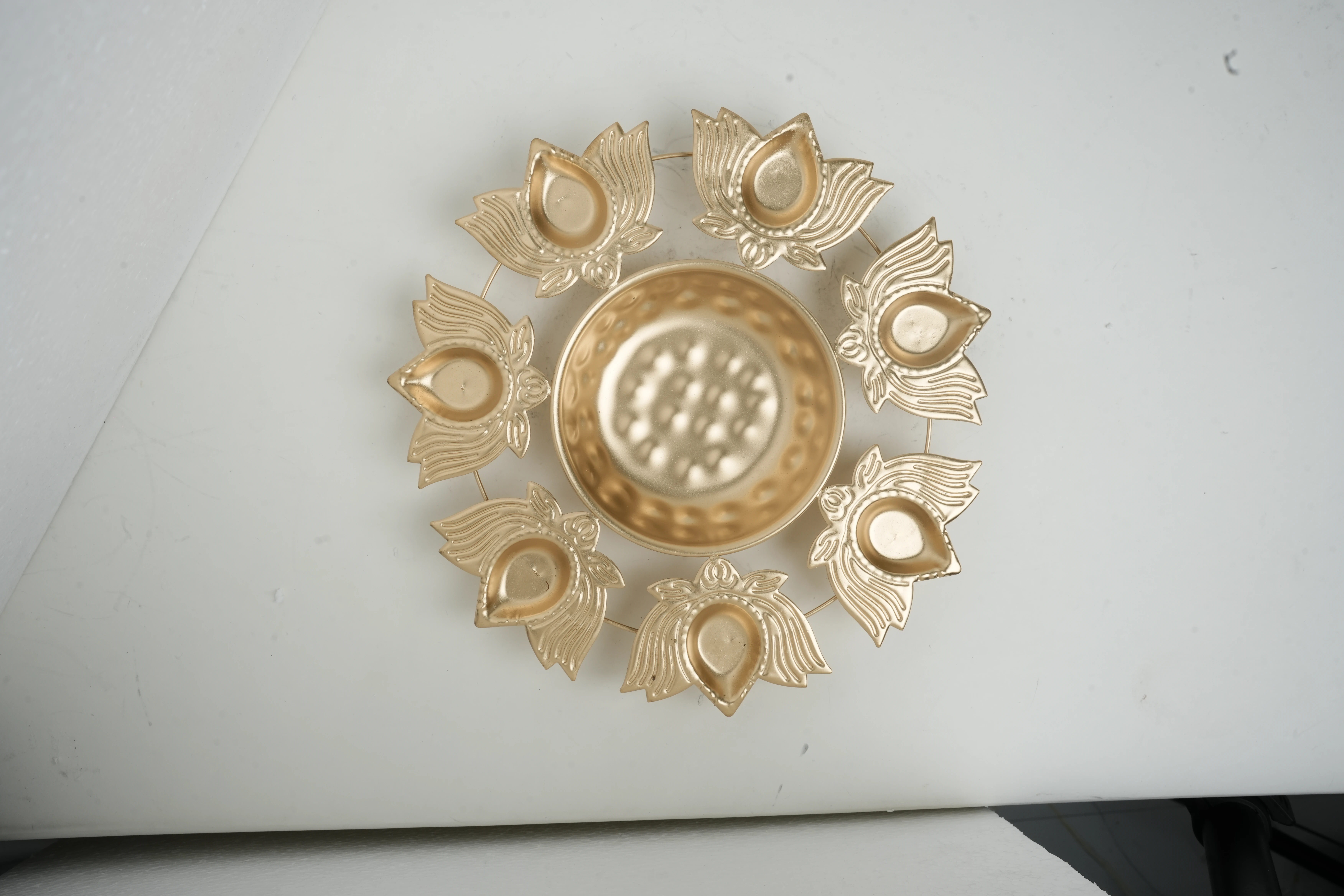 Designer Lotus Diya Decoration Set